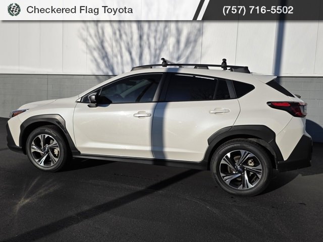 Used 2024 Subaru Crosstrek 2.0i Premium image 4
