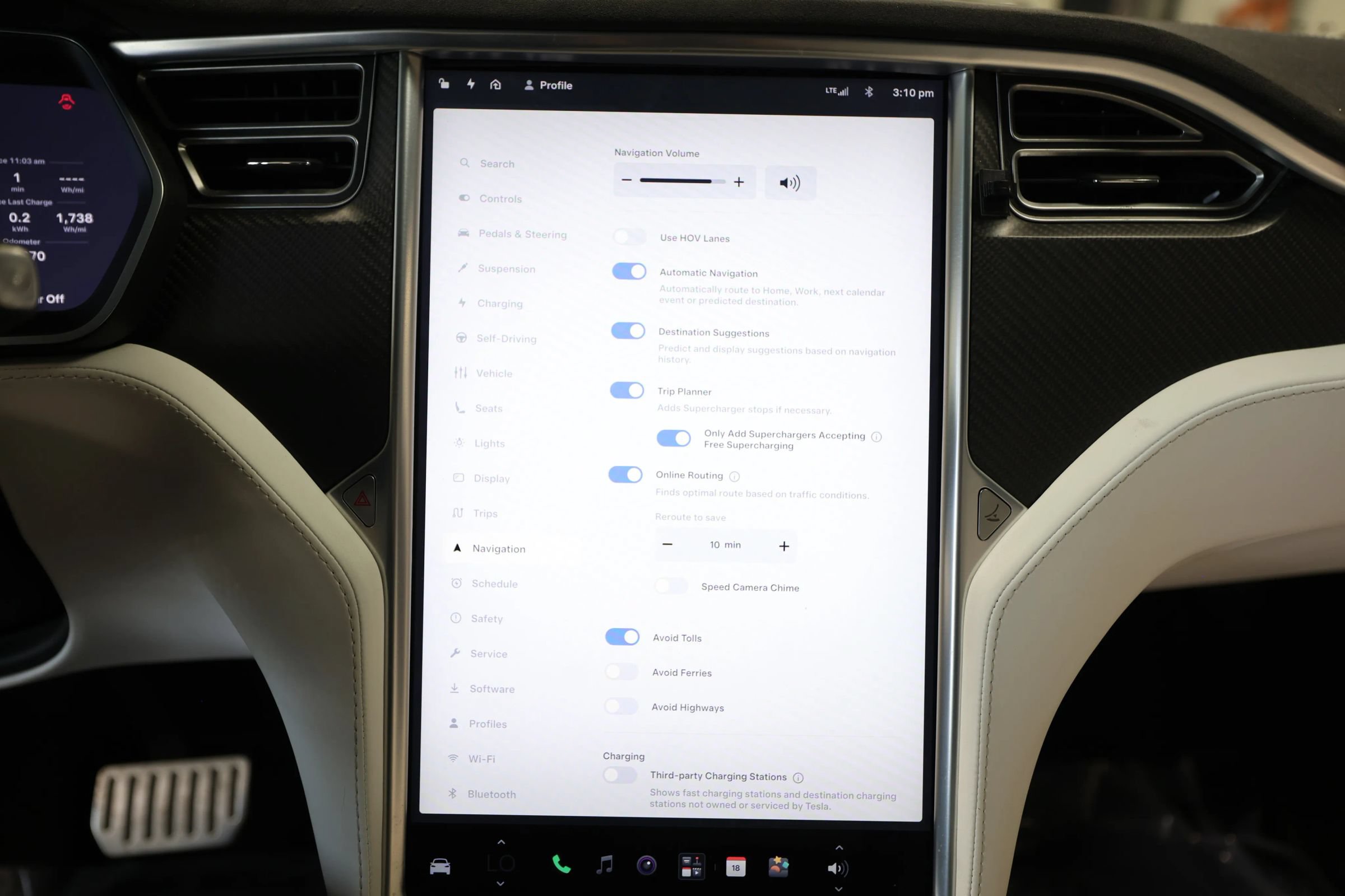 Used 2016 Tesla Model X Performance AWD/4WD image 66