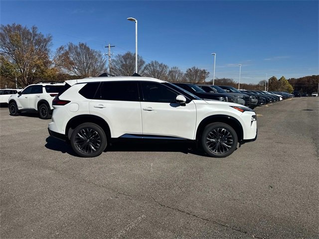 New 2026 Nissan Rogue Platinum w/ Platinum Premium Package image 3