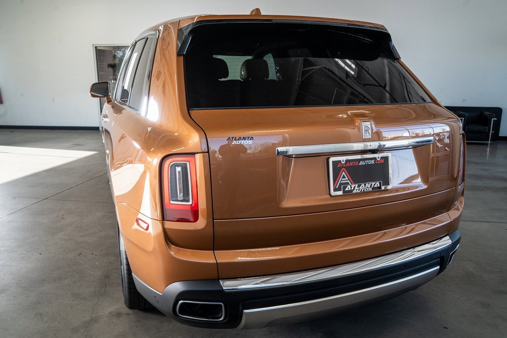 Used 2023 Rolls-Royce Cullinan w/ Cullinan Package image 25