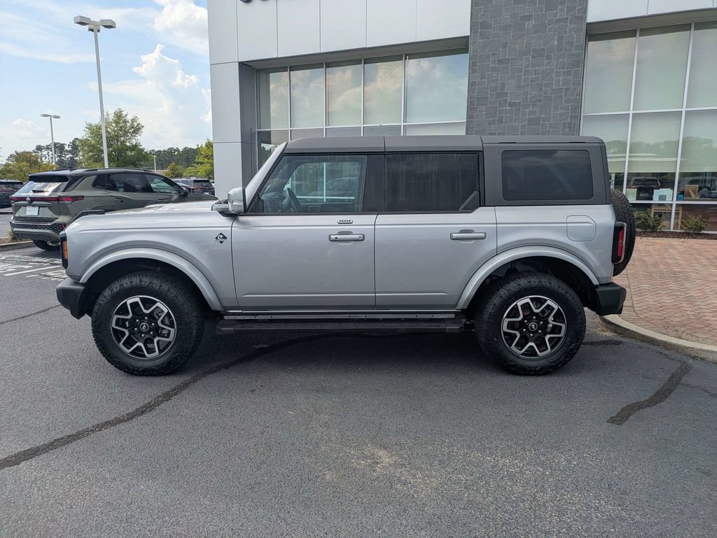 Used 2023 Ford Bronco Outer Banks AWD/4WD image 8