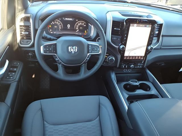 New 2026 RAM 1500 Big Horn AWD/4WD image 13