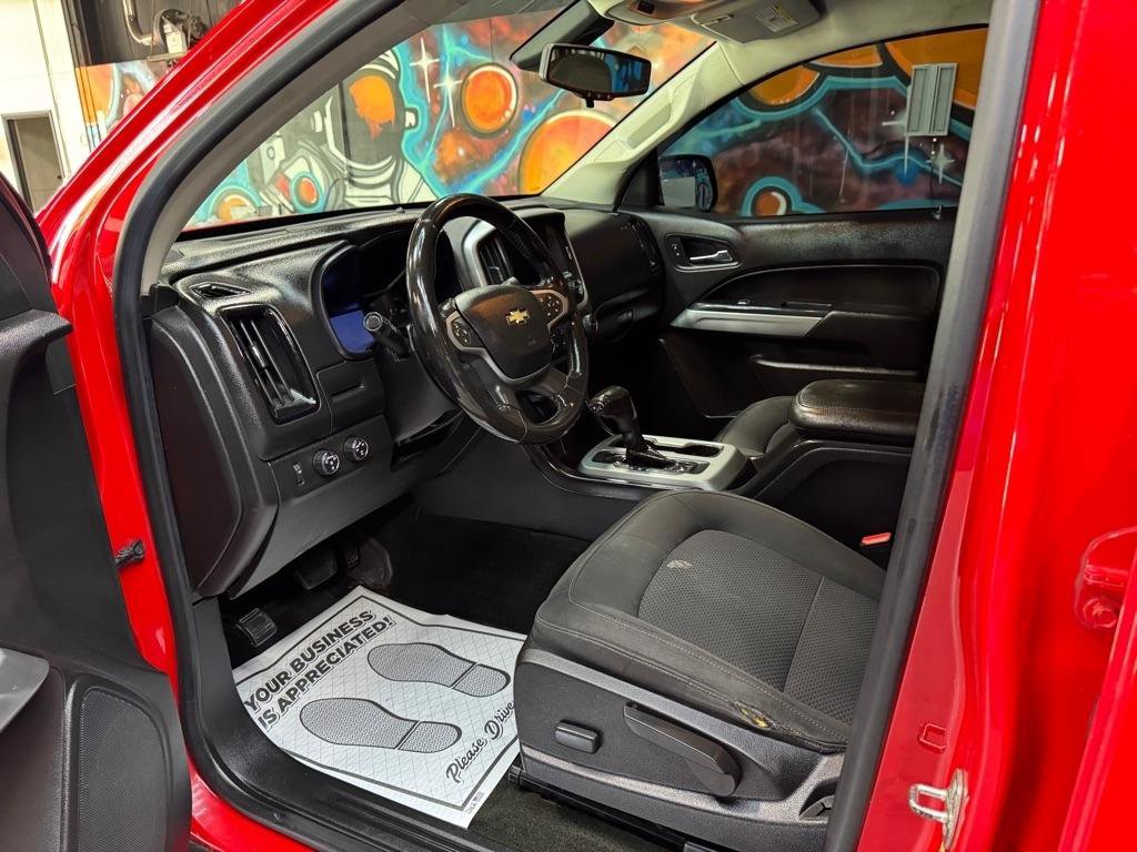 Used 2017 Chevrolet Colorado LT w/ LT Convenience Package AWD/4WD image 10