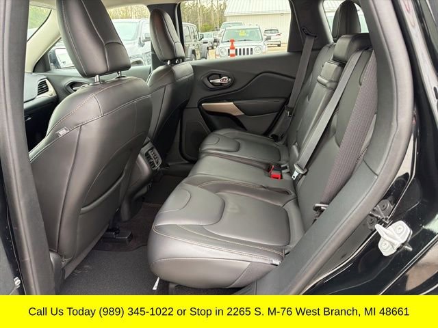 Used 2018 Jeep Cherokee Limited w/ Technology Group image 29