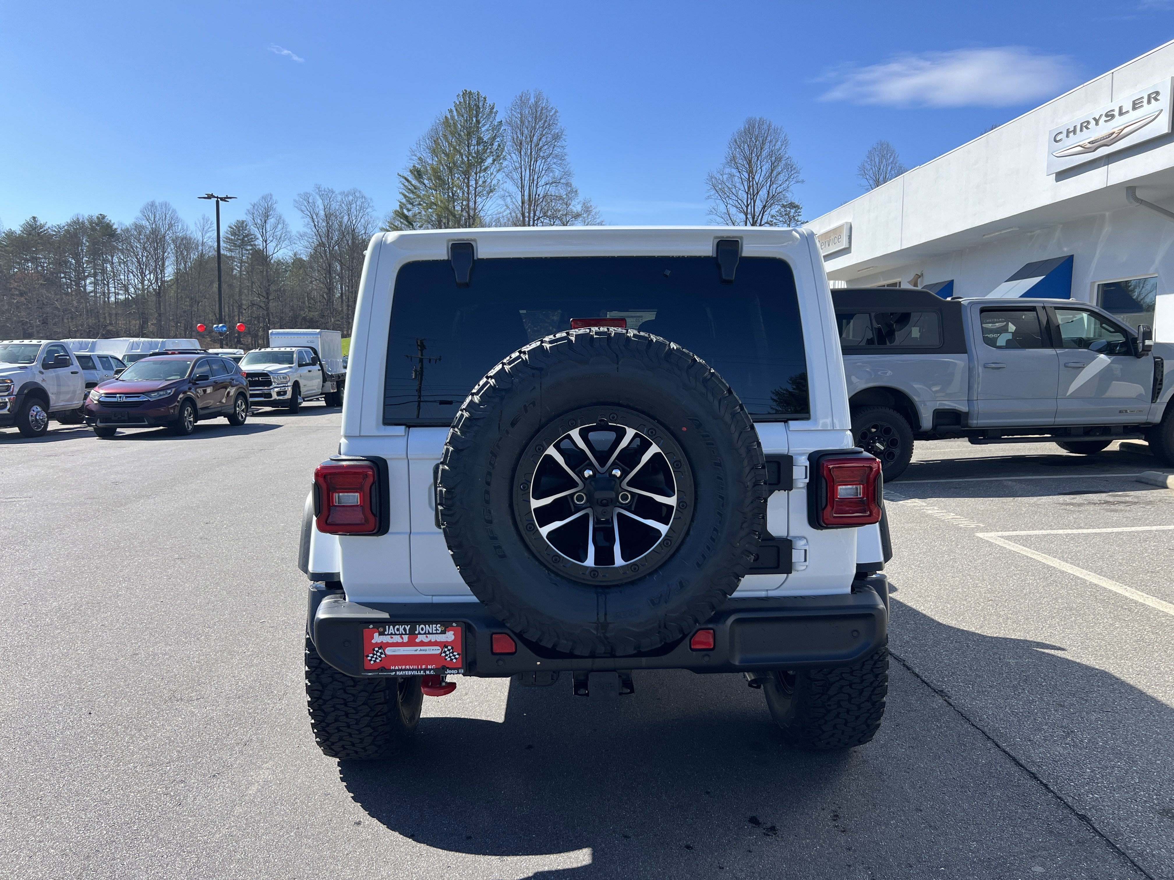 New 2026 Jeep Wrangler Unlimited Rubicon AWD/4WD image 2