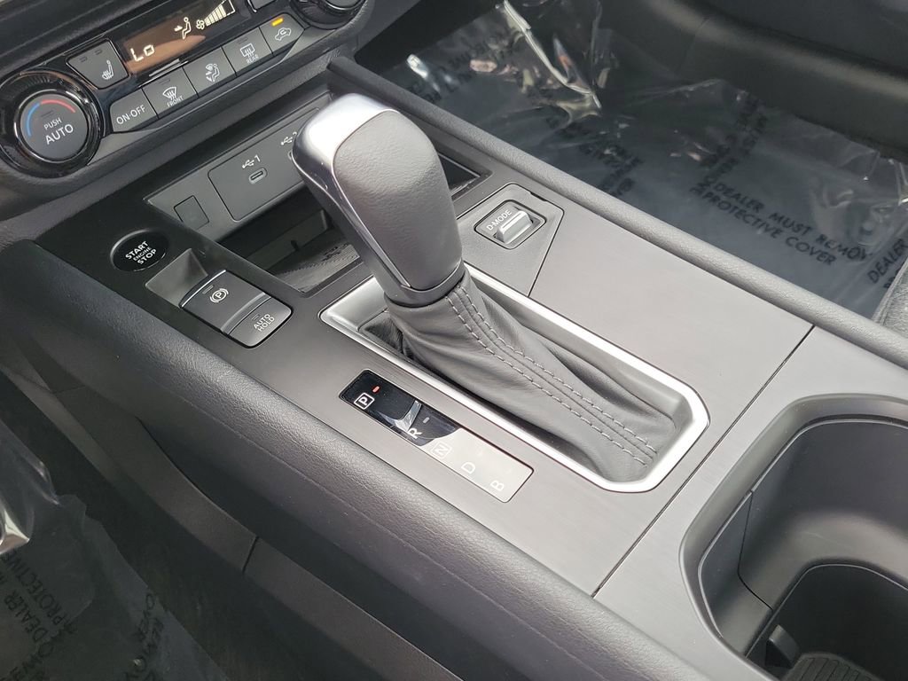 New 2026 Nissan Kicks SV w/ SV Premium Package image 10