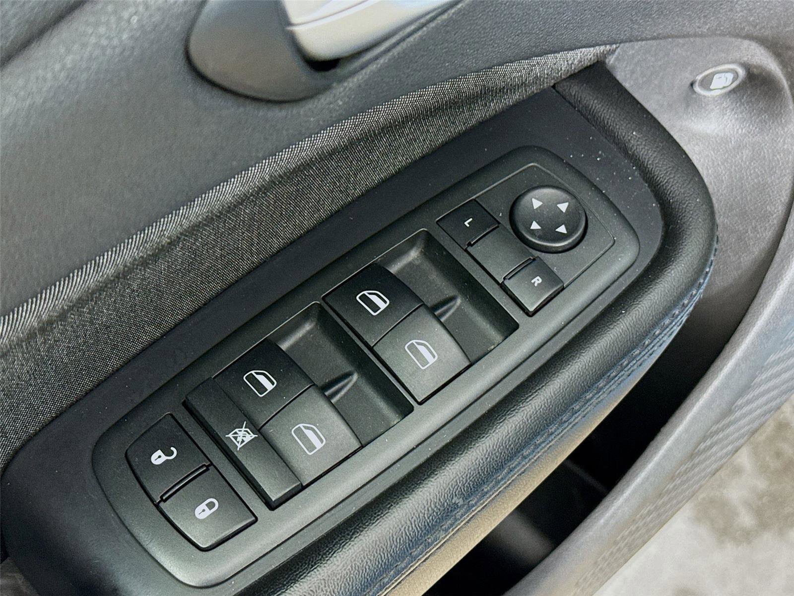 Used 2013 Dodge Dart SXT w/ Popular Equipment Group image 17