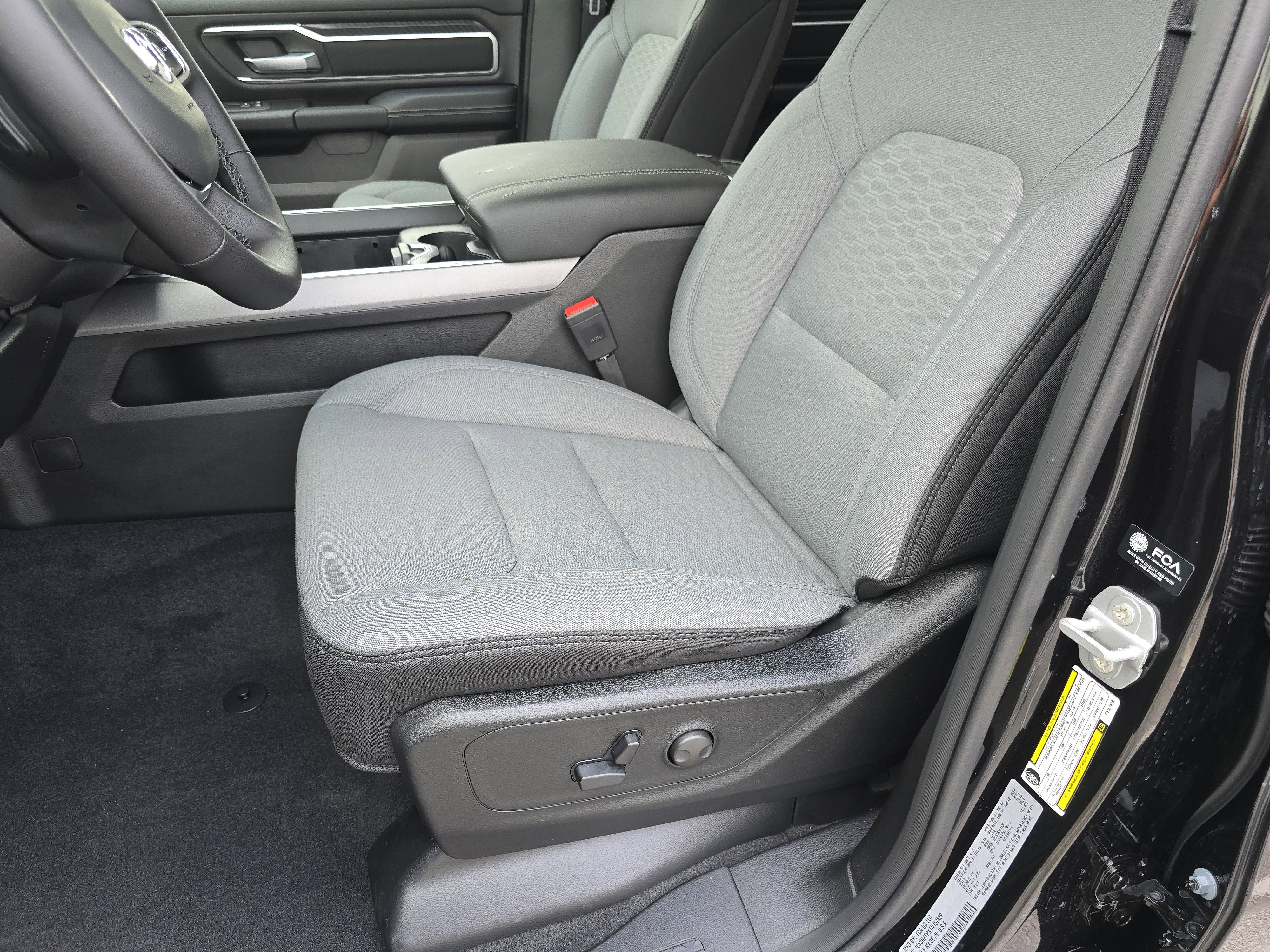 New 2026 RAM 1500 Big Horn image 33