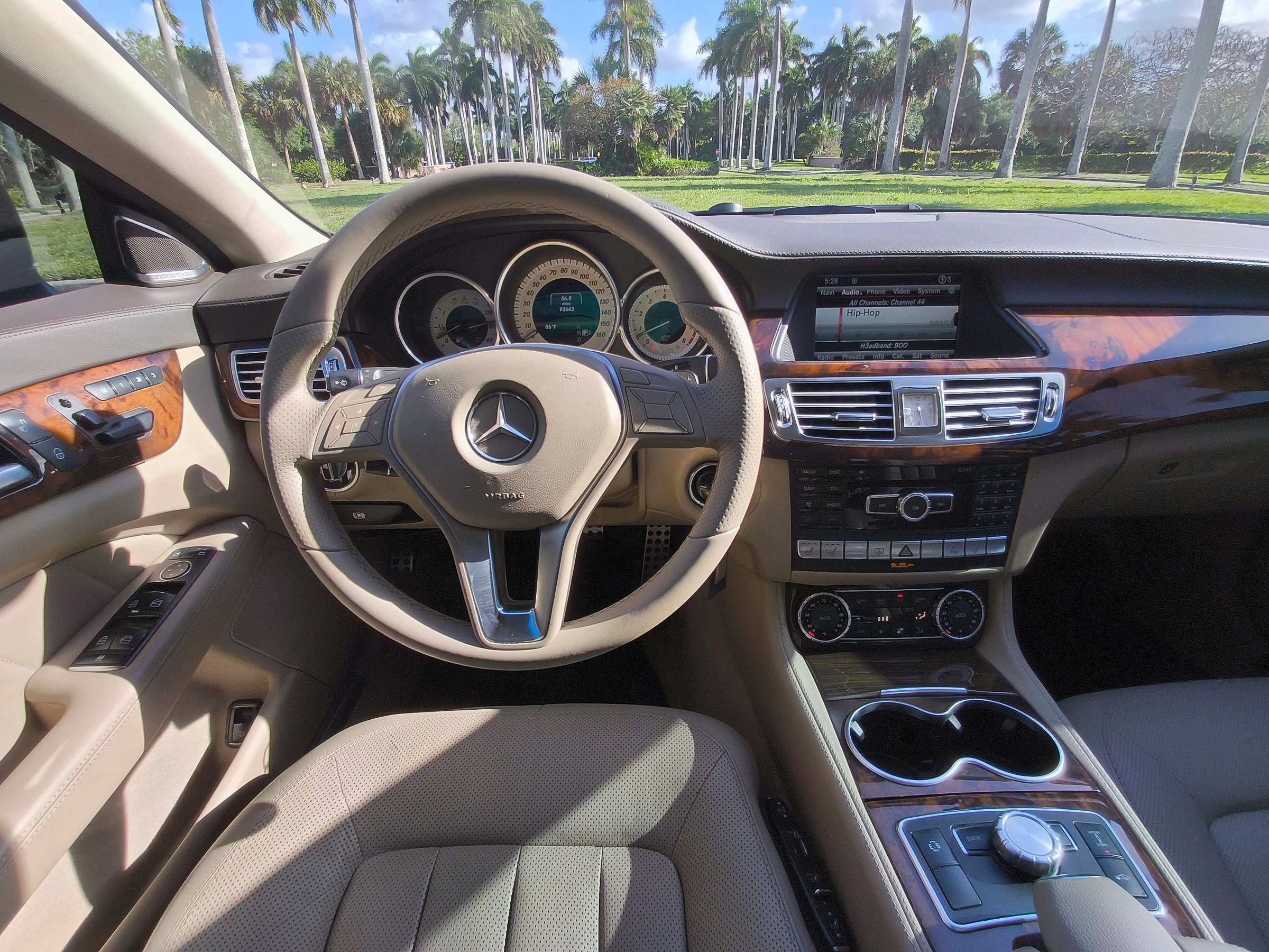 Used 2013 Mercedes-Benz CLS 550 4MATIC image 23