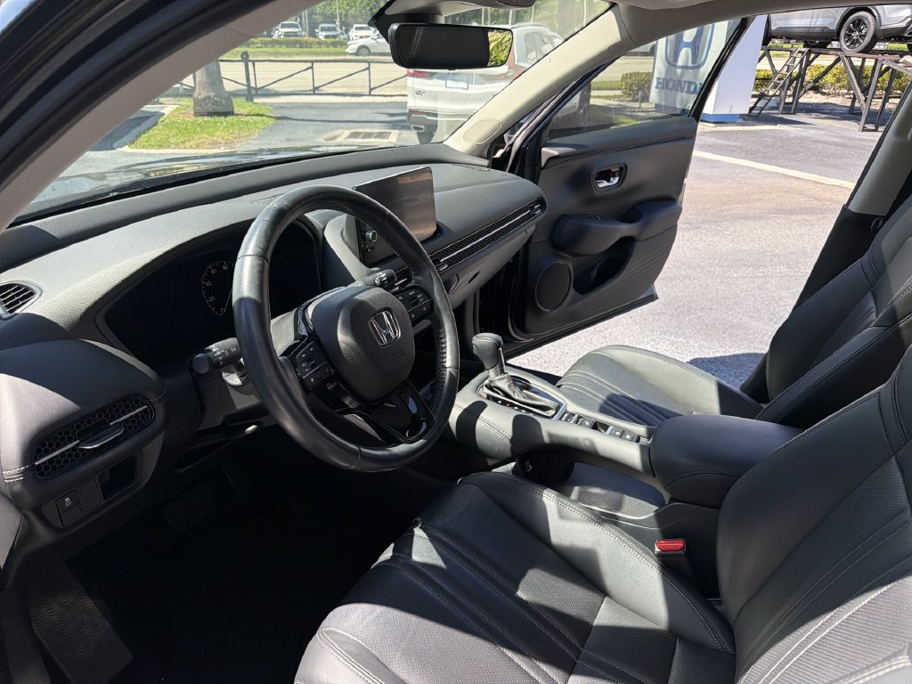 Certified 2023 Honda HR-V EX-L image 30