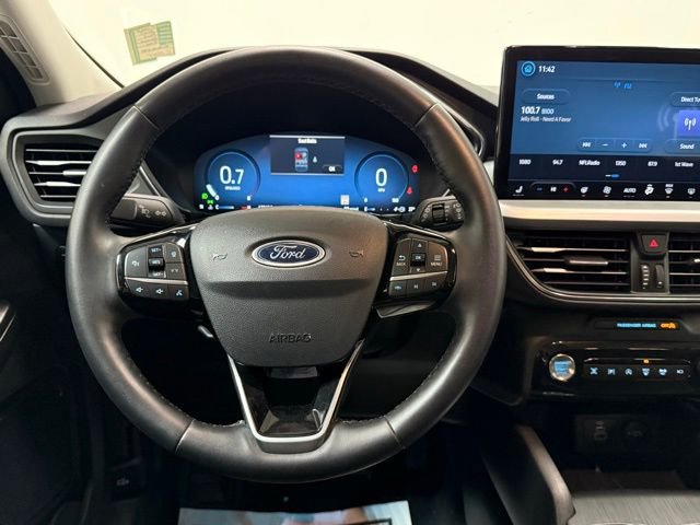 Used 2024 Ford Escape Platinum image 16