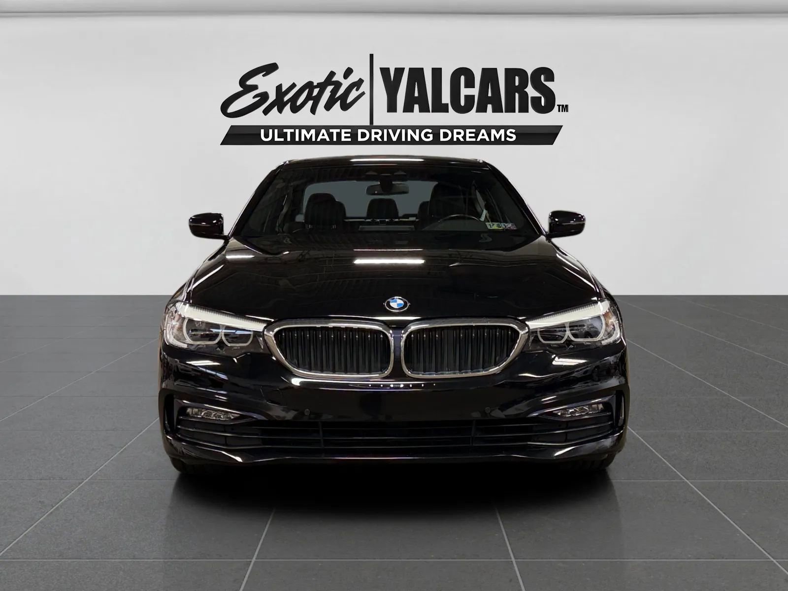 Used 2018 BMW 530i xDrive 530i xDrive Sedan 4D w/ Premium Package image 8