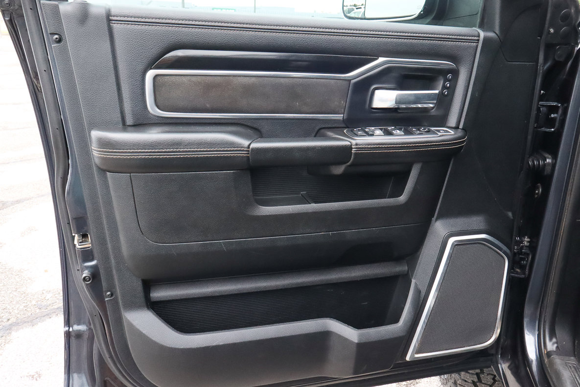 Used 2021 RAM 3500 Laramie image 19