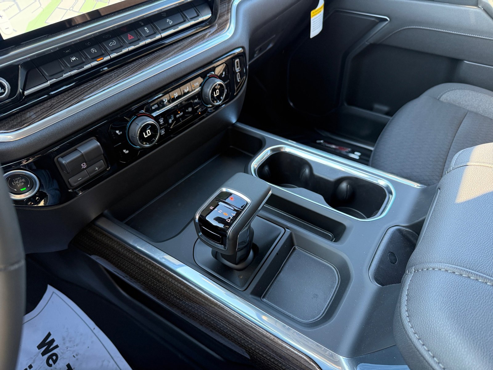 New 2025 Chevrolet Silverado 1500 LT AWD/4WD image 13