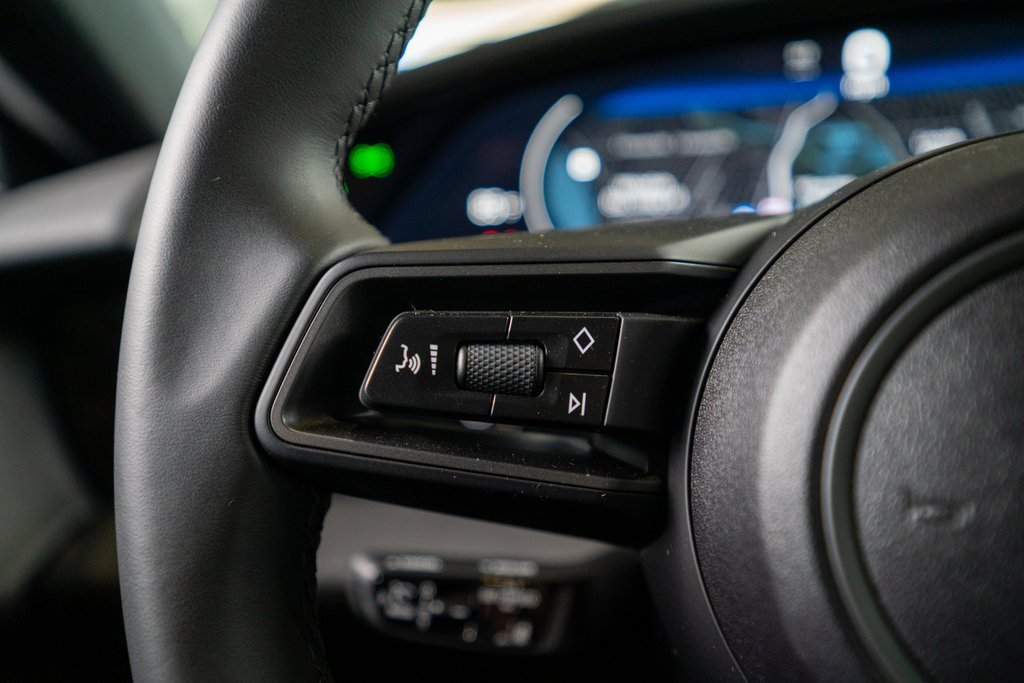 New 2025 Porsche Taycan 4S image 35