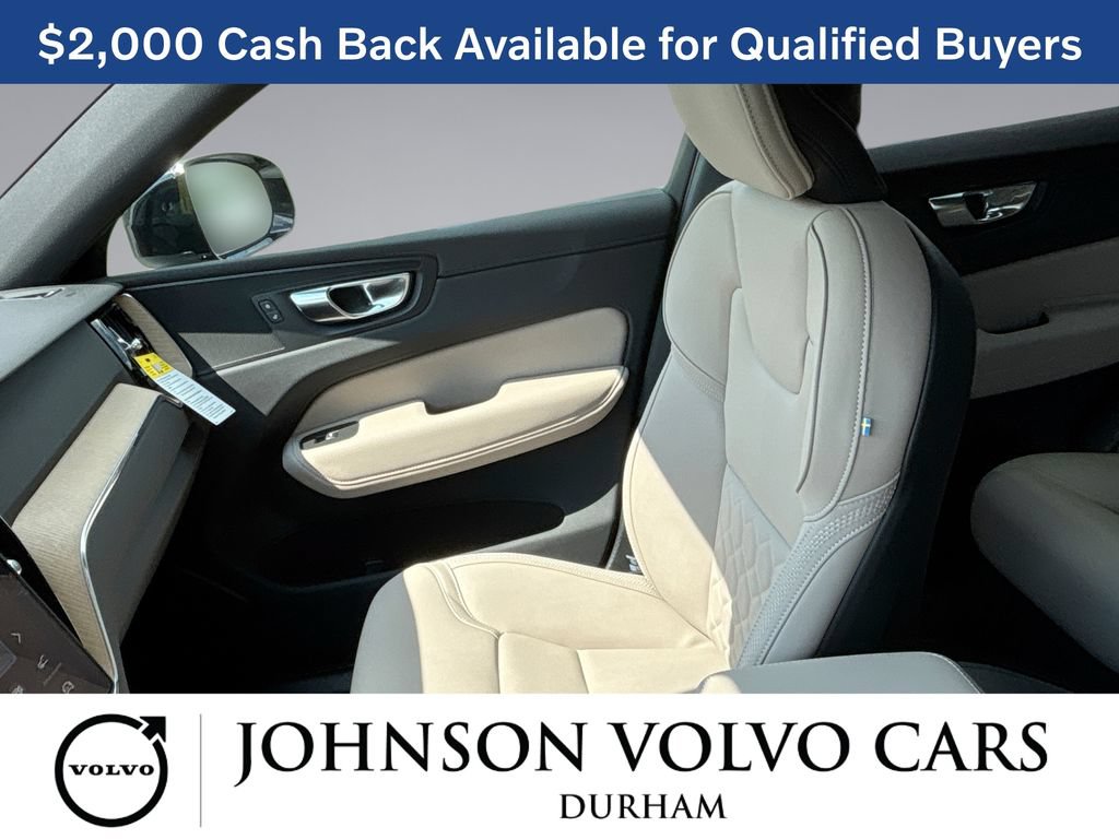 New 2026 Volvo XC60 T8 Core w/ Climate Package AWD/4WD image 28