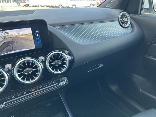 Used 2024 Mercedes-Benz GLA 250 4MATIC image 8