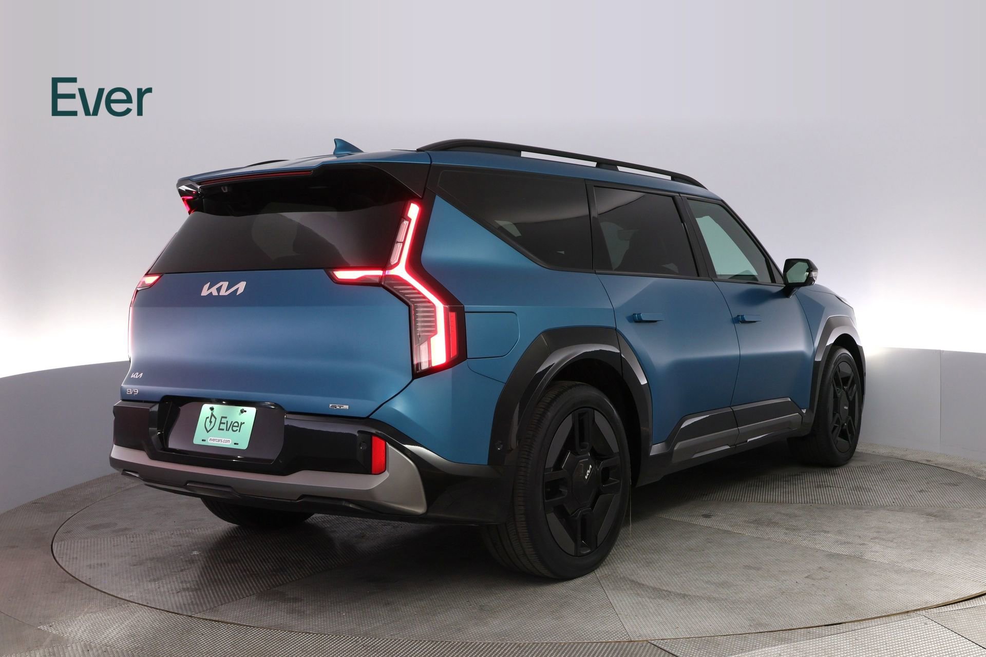 Used 2024 Kia EV9 GT-Line image 3