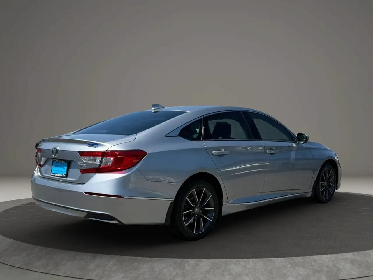 Used 2021 Honda Accord EX-L image 4