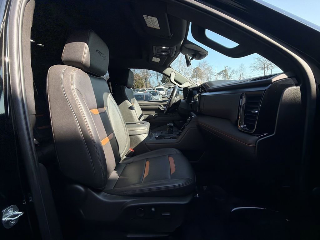 Used 2022 GMC Sierra 1500 AT4 w/ AT4 Premium Package image 23