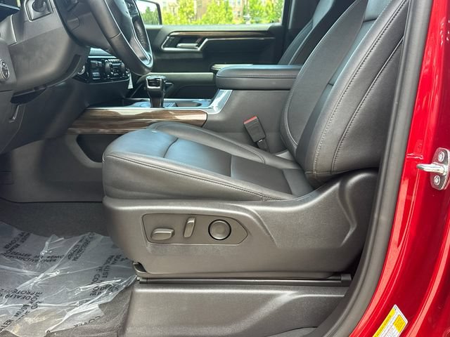 Used 2023 Chevrolet Silverado 1500 LT Trail Boss w/ LT Trail Boss Premium Package AWD/4WD image 9