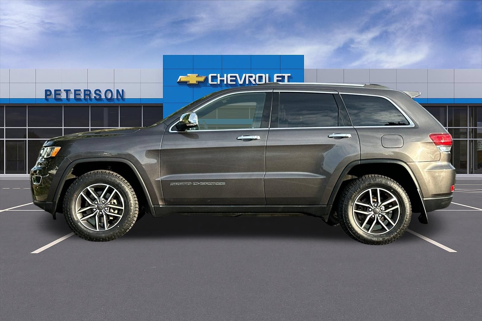 Used 2020 Jeep Grand Cherokee Limited AWD/4WD image 7