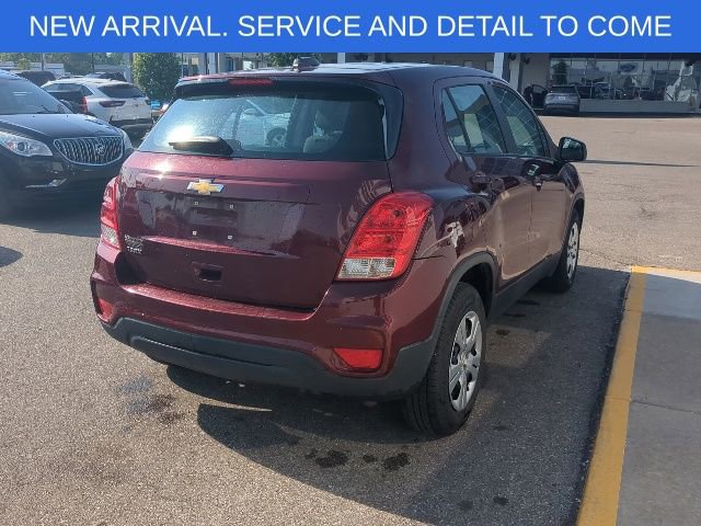 Used 2017 Chevrolet Trax LS FWD image 8
