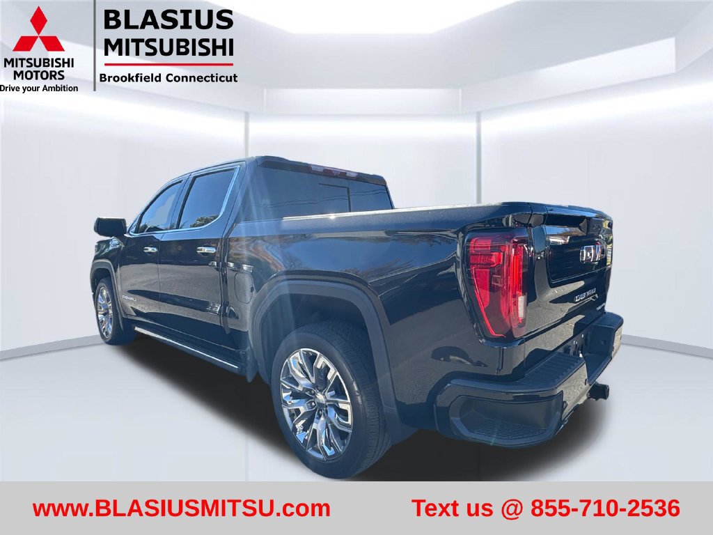 Used 2023 GMC Sierra 1500 Denali w/ Denali Reserve Package AWD/4WD image 12