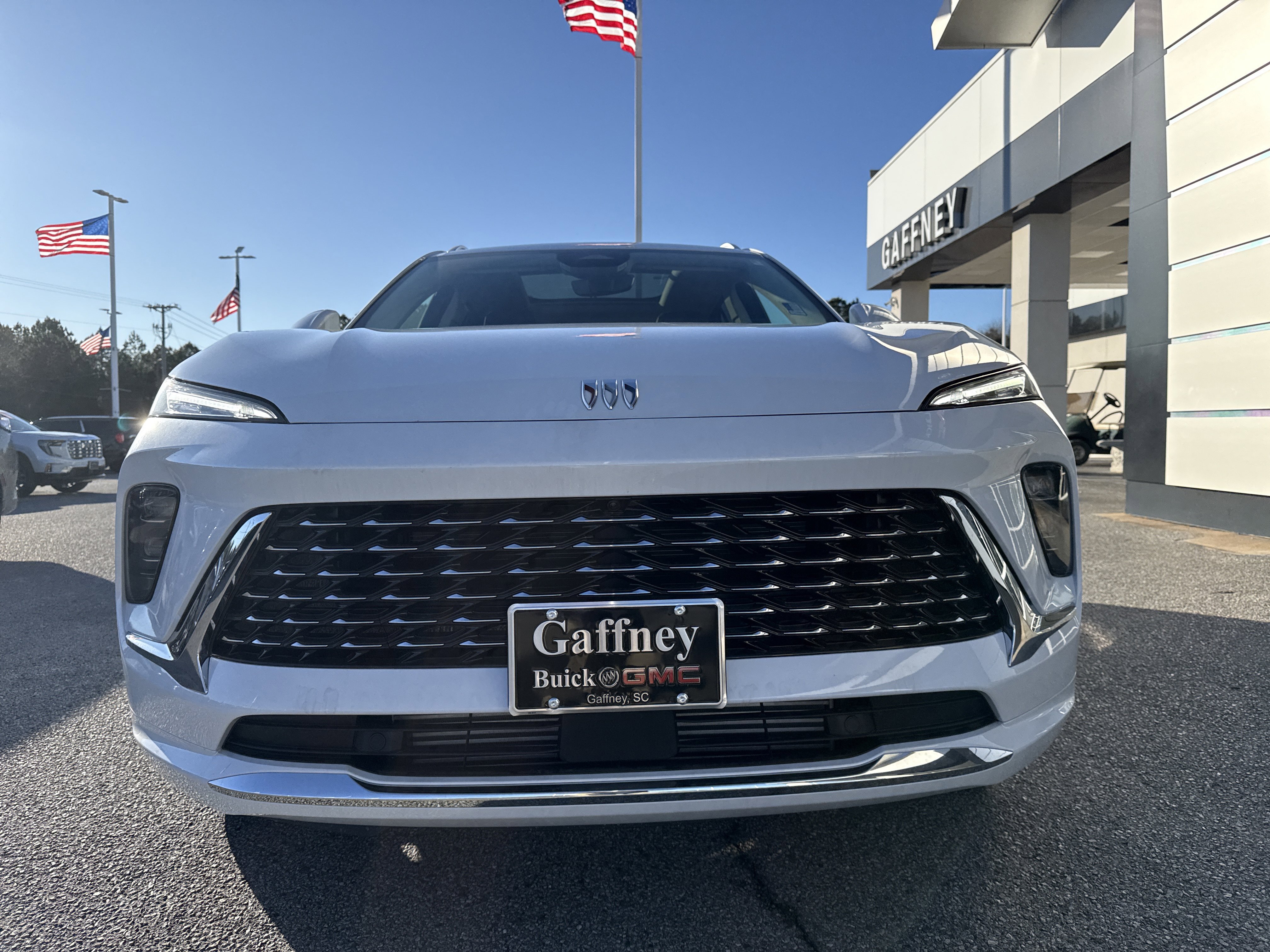 New 2026 Buick Envision Avenir image 3