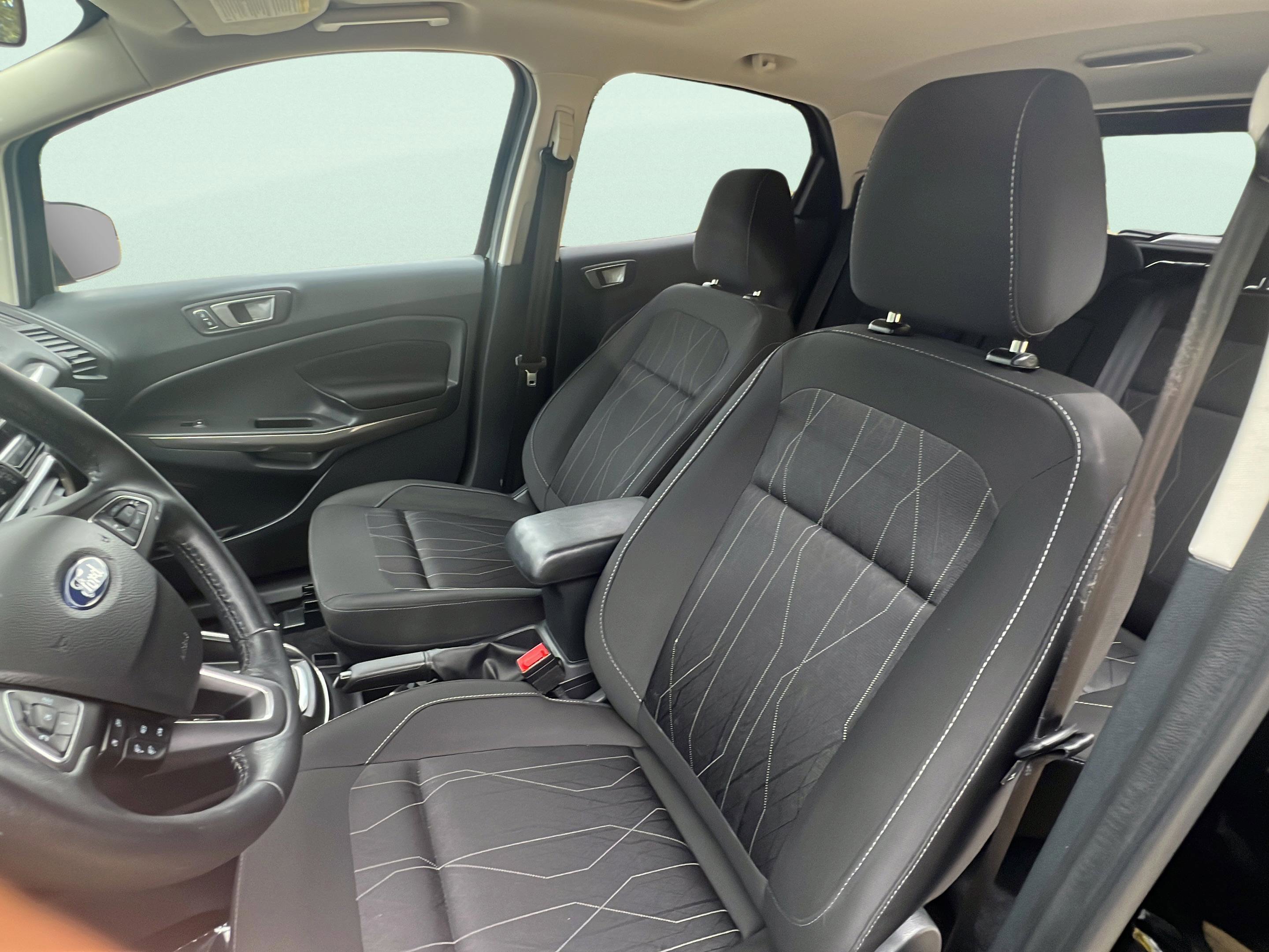 Used 2020 Ford EcoSport SE FWD image 19