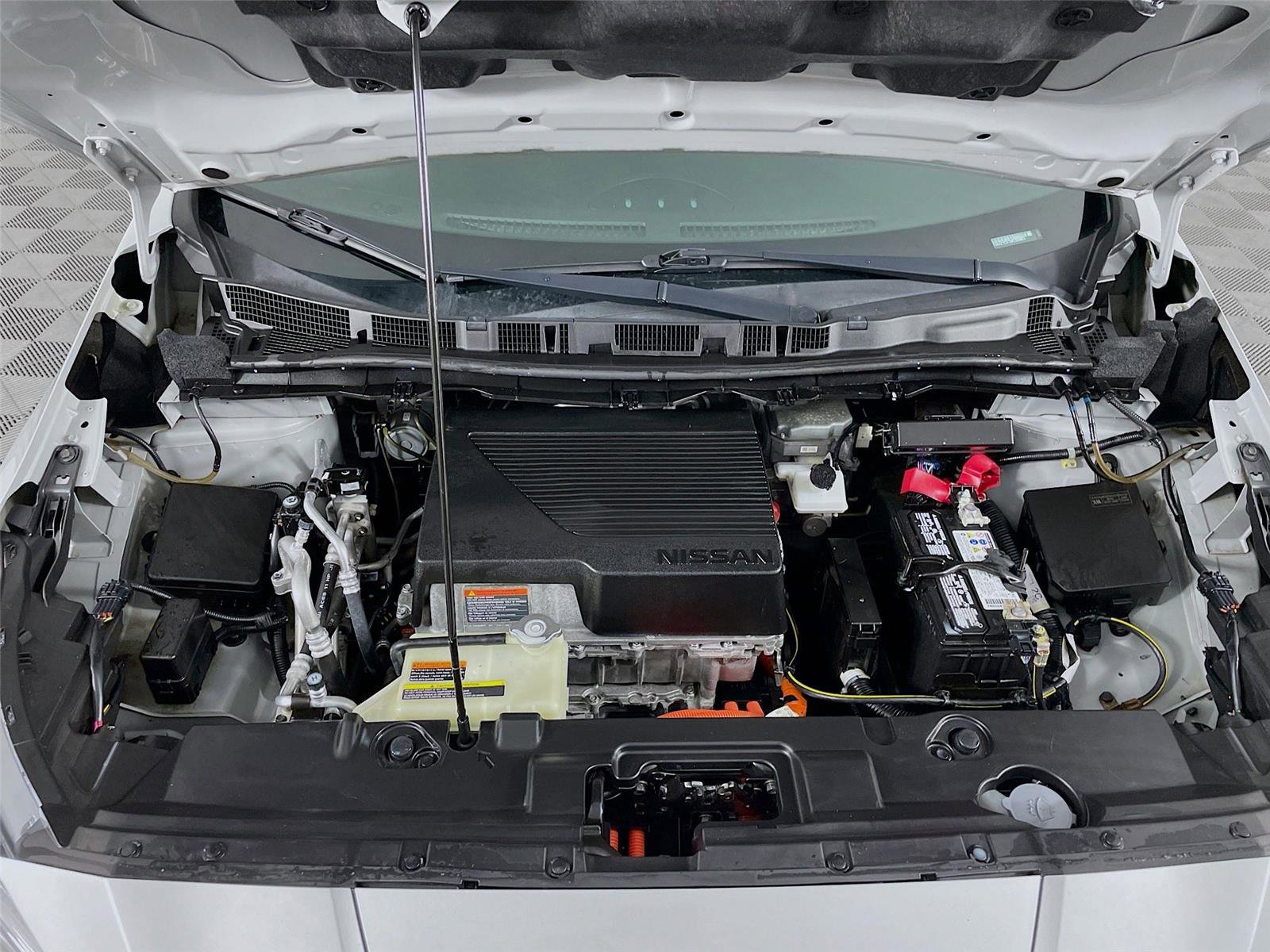 Used 2021 Nissan Leaf SV FWD image 32