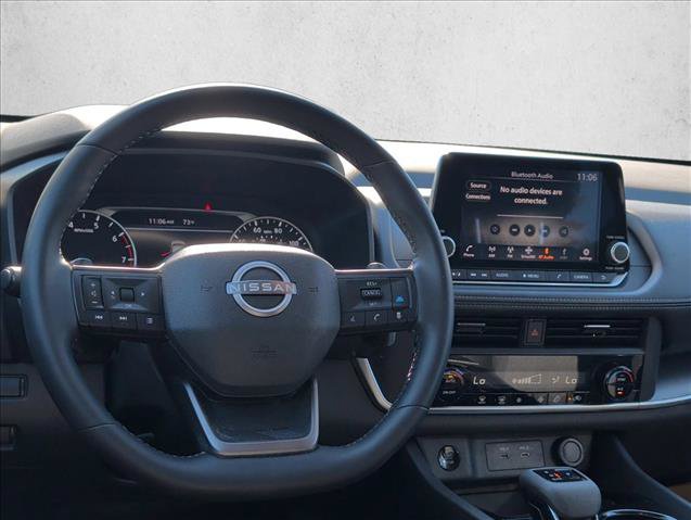 Used 2026 Nissan Rogue SV AWD/4WD image 17