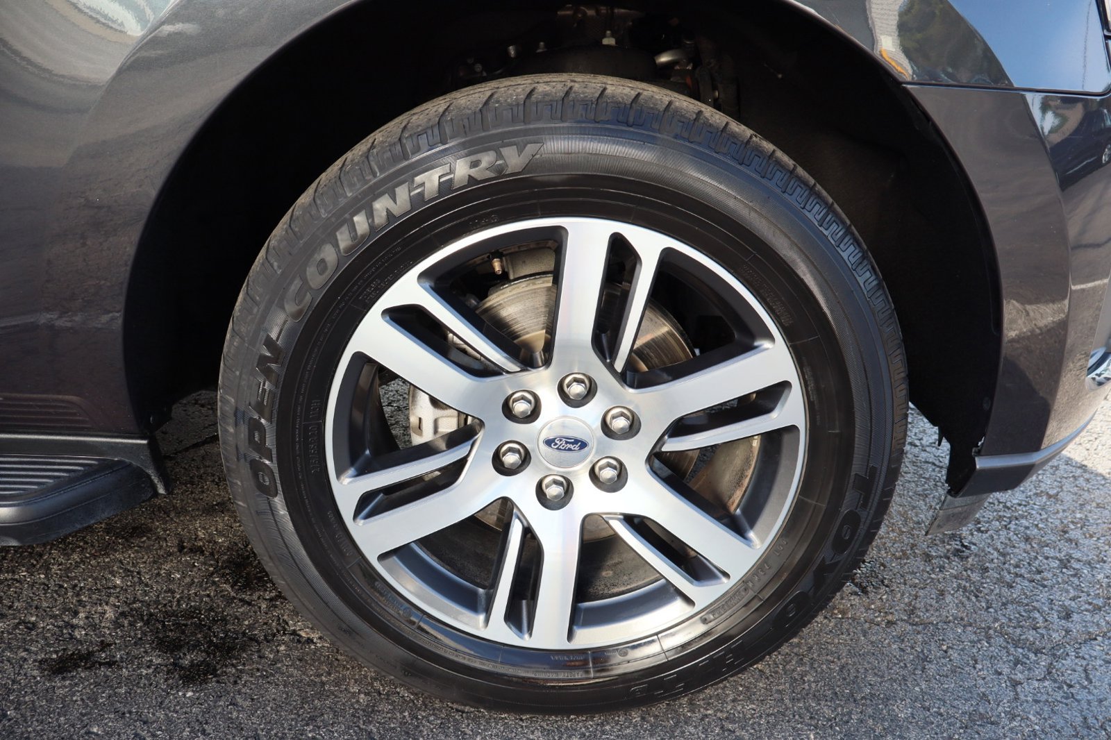 Used 2024 Ford Expedition Limited AWD/4WD image 37