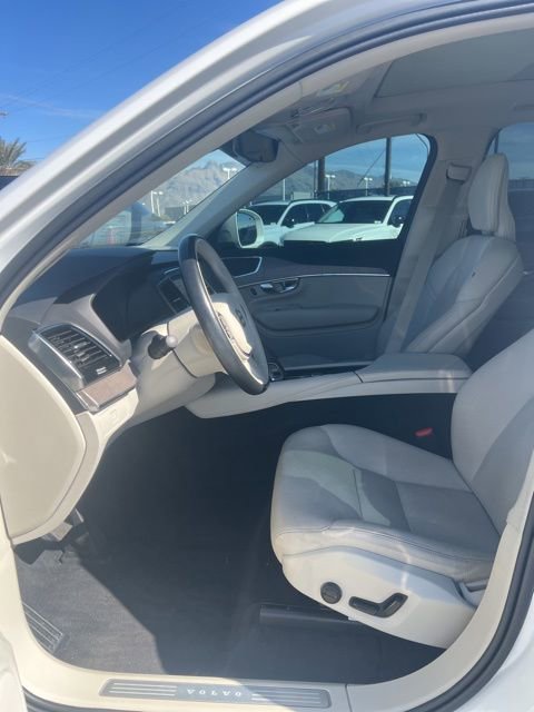 Used 2023 Volvo XC90 B6 Plus w/ Protection Package Premier image 20