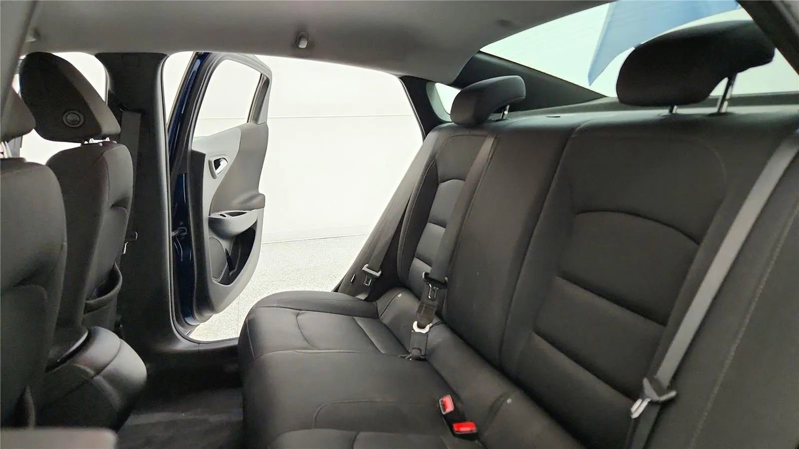 Used 2019 Chevrolet Malibu LS w/ Driver Confidence Package FWD image 30