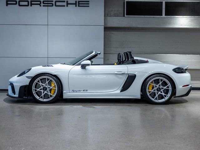 Certified 2025 Porsche 718 Boxster Spyder RS image 2