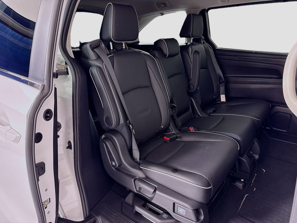 Certified 2025 Honda Odyssey Touring image 25