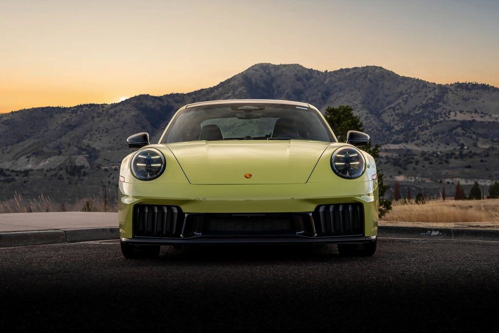 New 2026 Porsche 911 Carrera GTS image 7