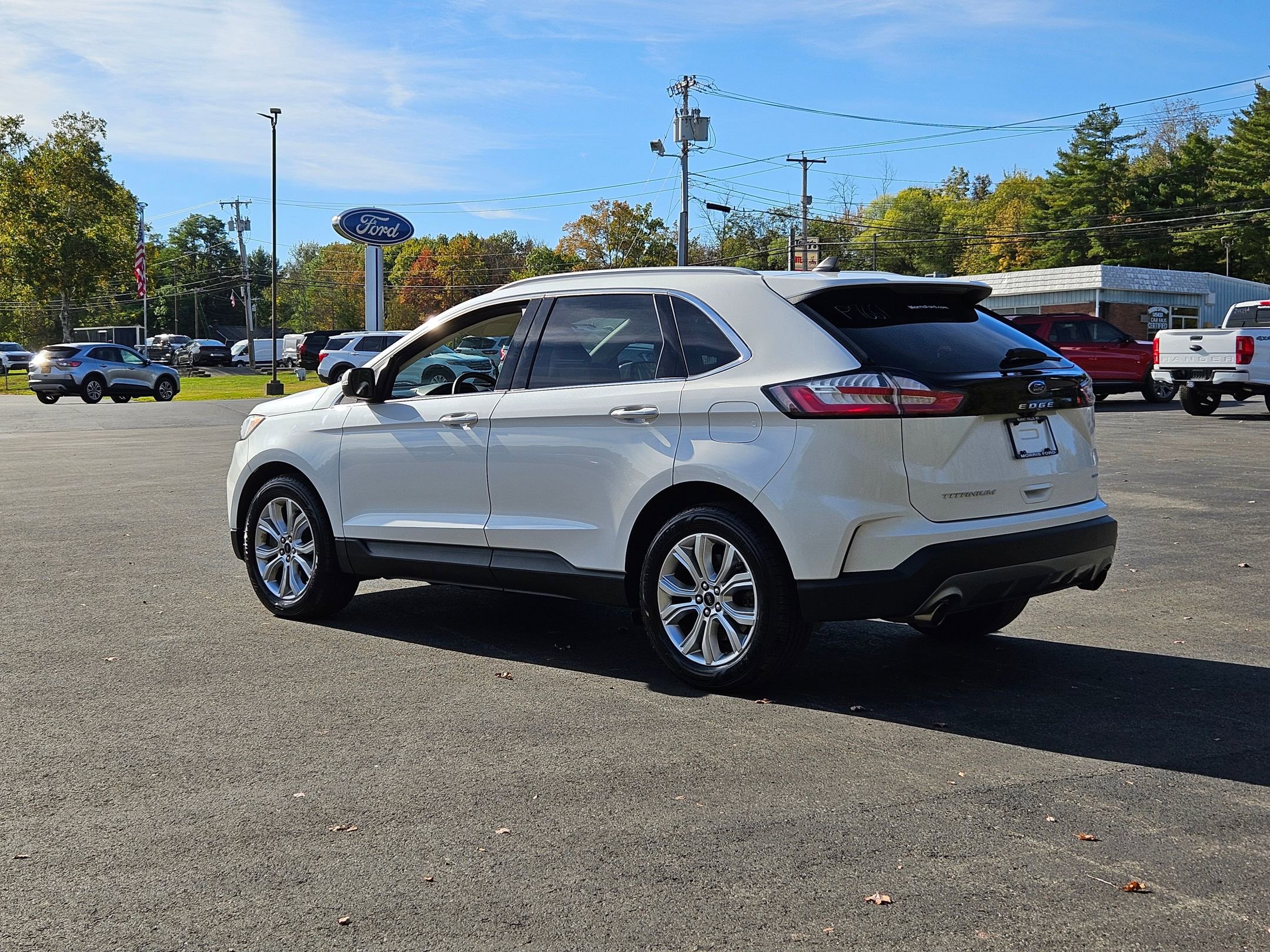 Used 2023 Ford Edge Titanium image 4
