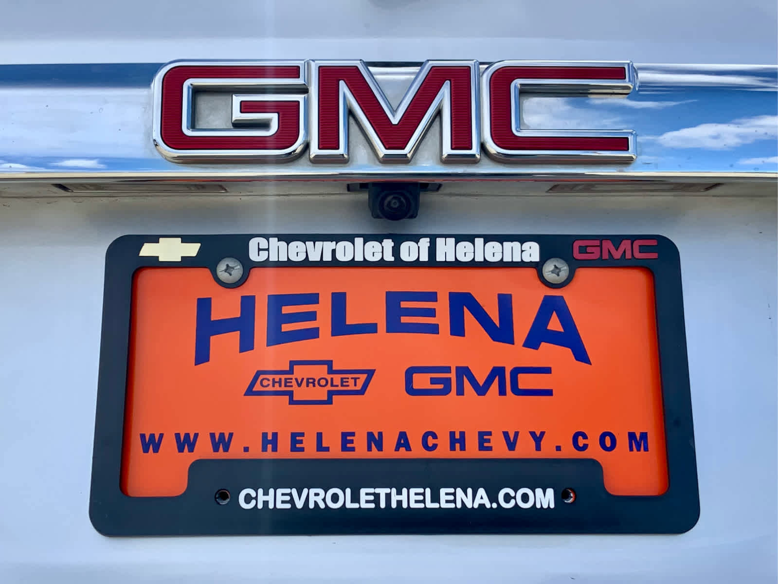 Used 2019 GMC Acadia Denali image 19