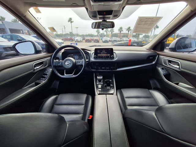 Certified 2021 Nissan Rogue SV w/ Premium Package FWD image 12