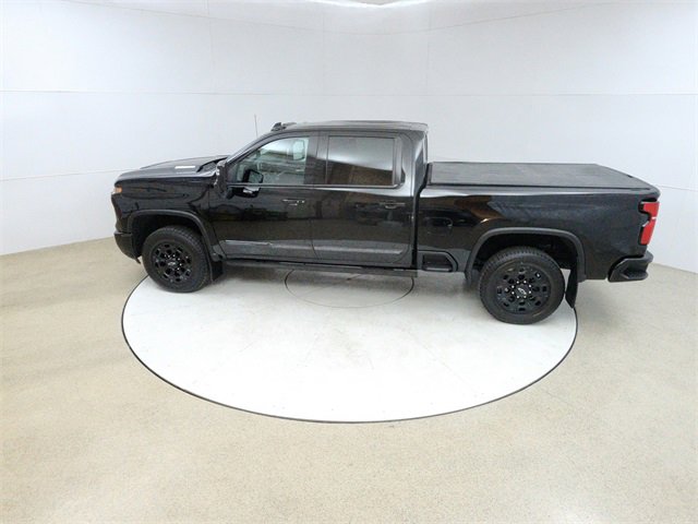 Used 2024 Chevrolet Silverado 3500 High Country image 16