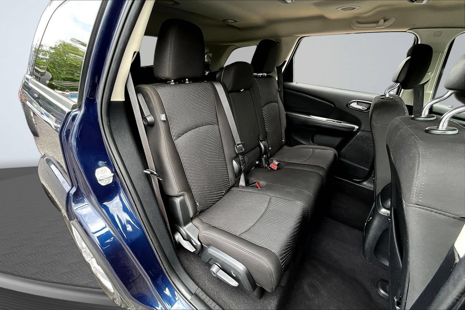 Used 2020 Dodge Journey SE w/ SE Popular Equipment Group FWD image 20