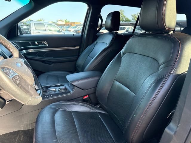 Used 2018 Ford Explorer Sport w/ Ford Safe & Smart Package AWD/4WD image 9