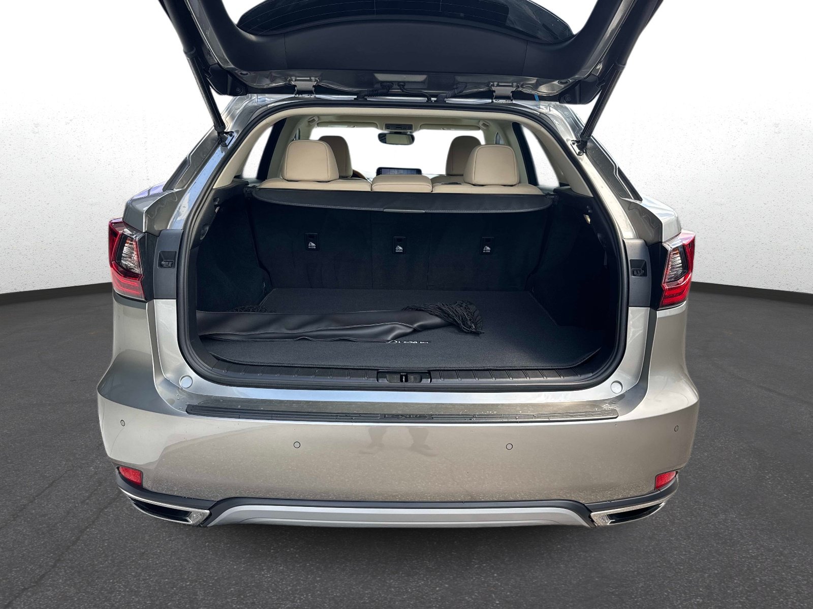 Certified 2022 Lexus RX 350 FWD w/ Premium Package image 11