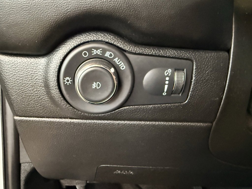 Certified 2022 Dodge Durango GT image 26