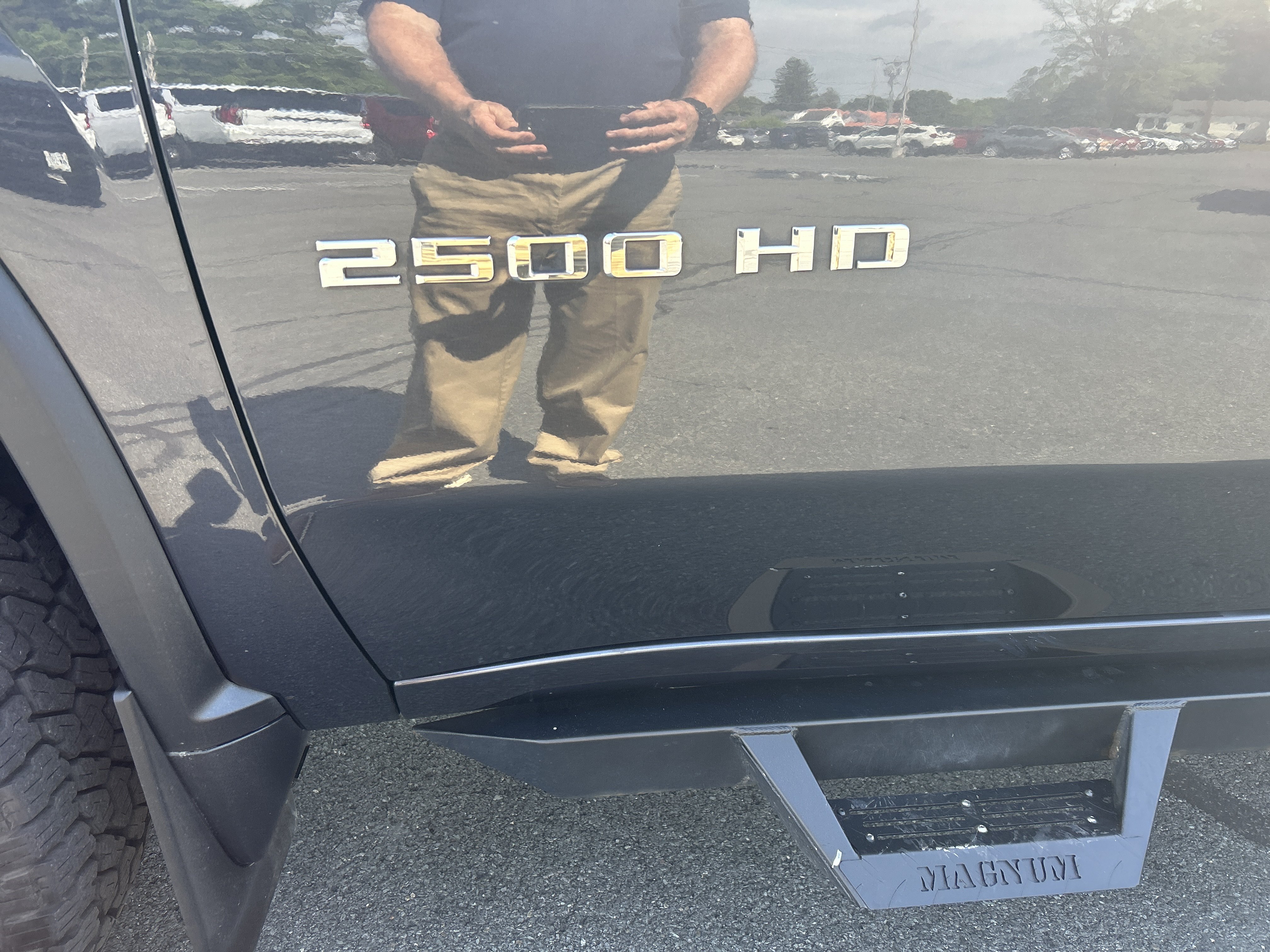 Certified 2024 Chevrolet Silverado 2500 LT w/ Safety Package AWD/4WD image 4