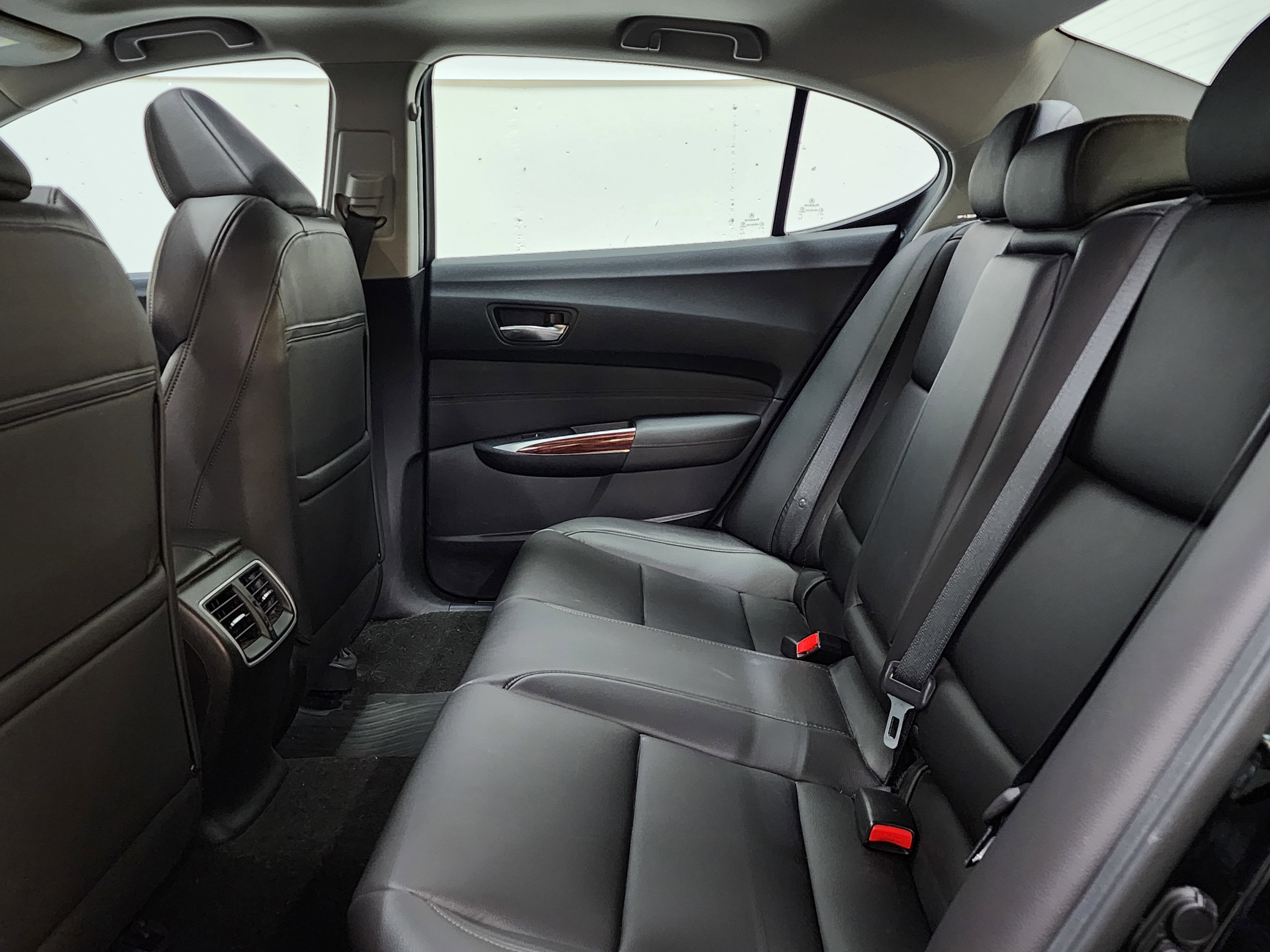 Used 2017 Acura TLX V6 image 15