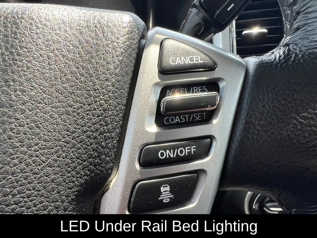 Used 2021 Nissan Titan SV w/ SV Convenience Package AWD/4WD image 28