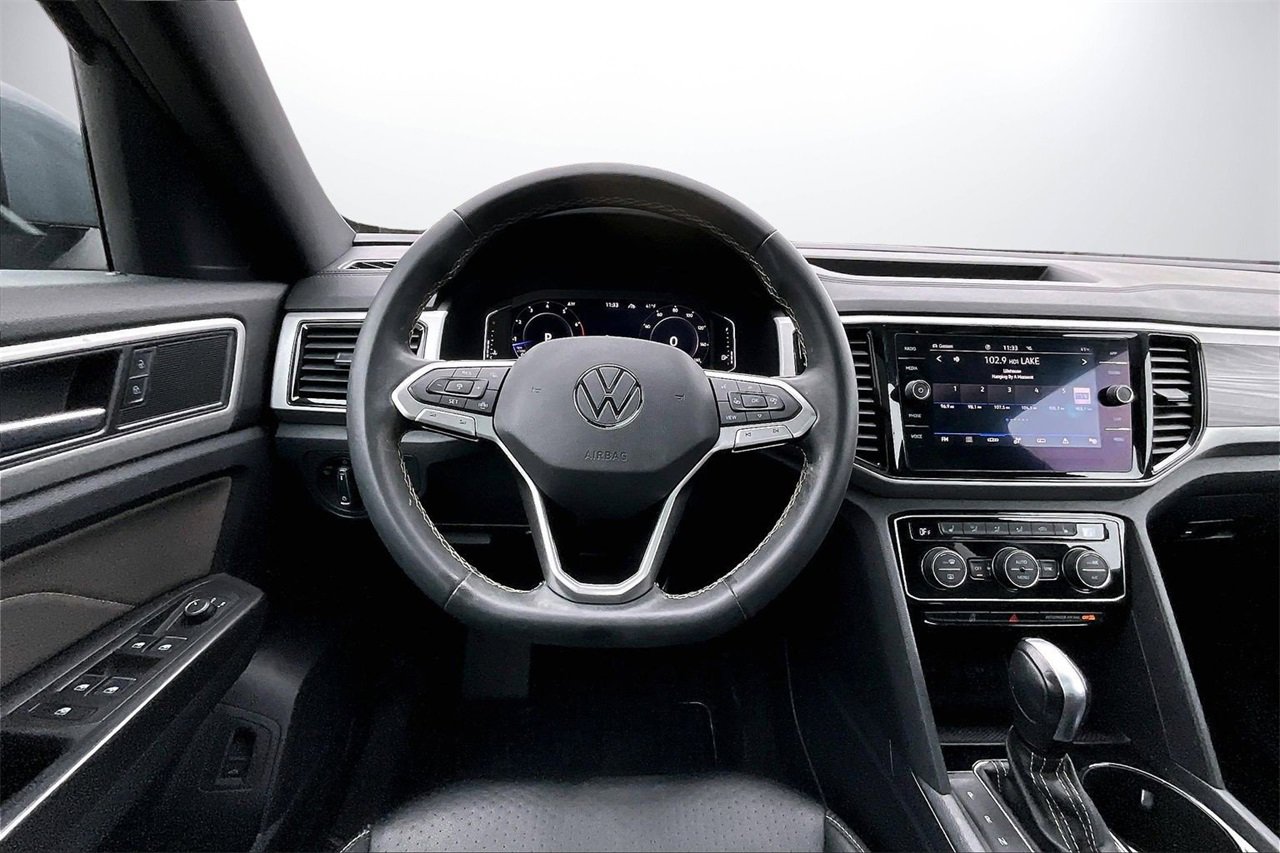 Used 2022 Volkswagen Atlas Cross Sport SE image 11